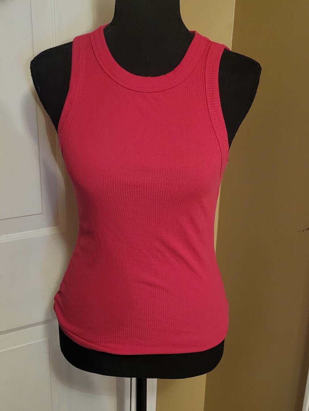 Women's Express Ribbed Tank Top - Raspberry Pink, Size XS - Picture 2 of 8